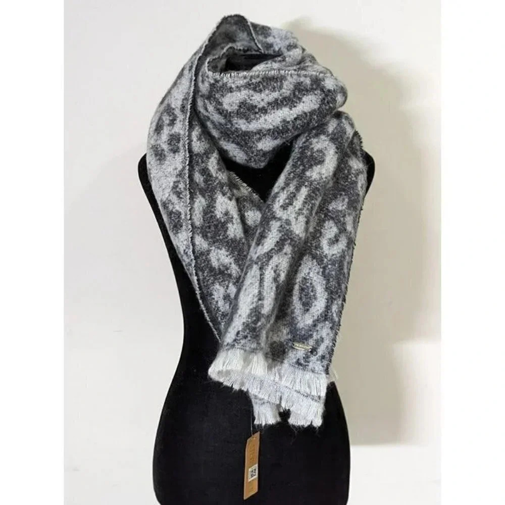 Steve Madden Women's Lofty Leopard-Print Woven Gray O/S (MSRP $38)